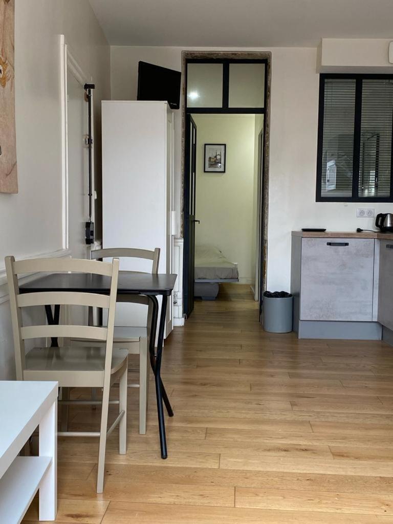 Lyon Standing Historic City Apartment Bagian luar foto