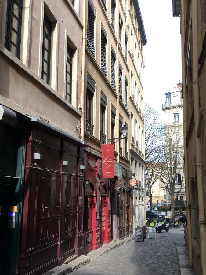 Lyon Standing Historic City Apartment Bagian luar foto