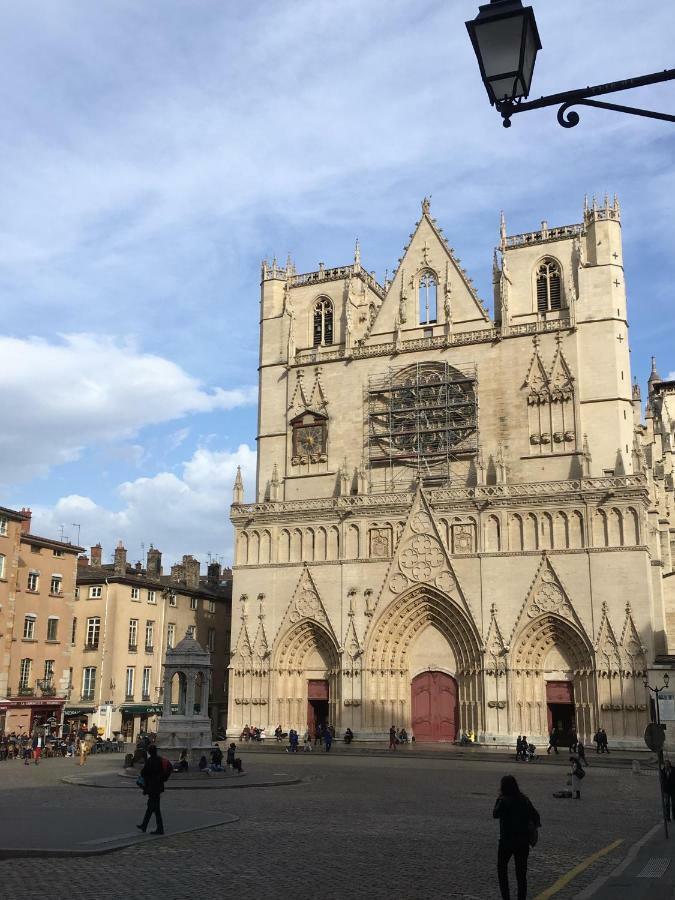 Lyon Standing Historic City Apartment Bagian luar foto